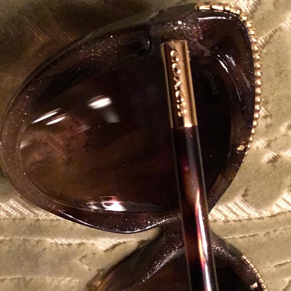 Coach sunglasses - Picture 4 of 6